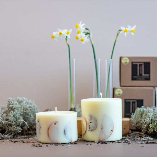 Hand-made Soy Wax Candle with Light Vanilla Scent