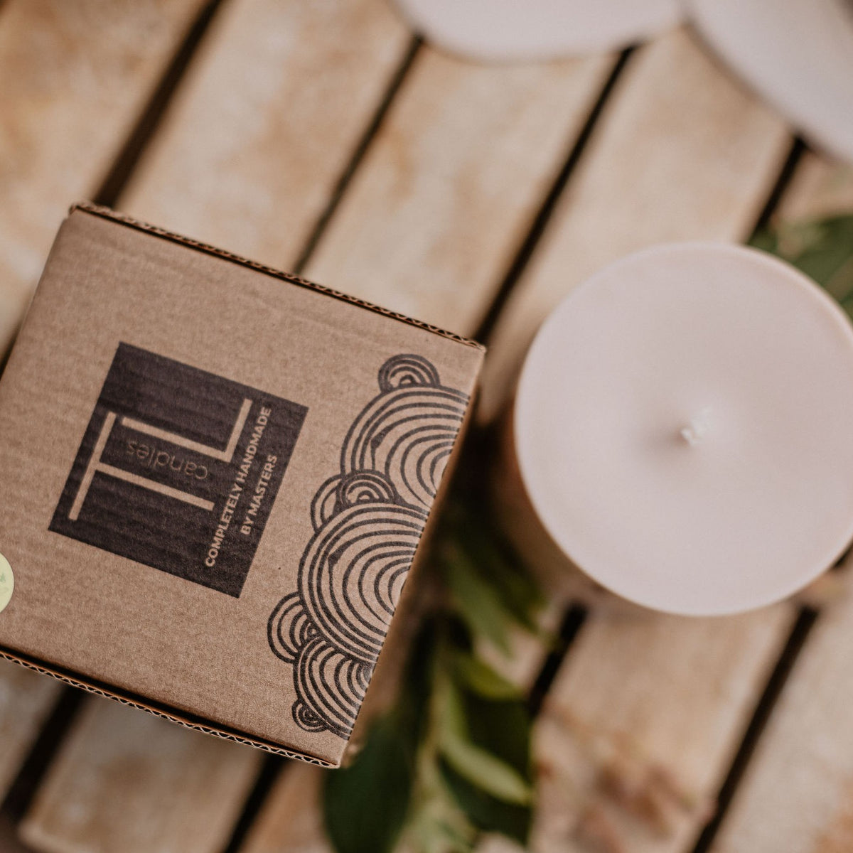 Hand-made Soy Wax Candle with Linden Flower & Honey Scent