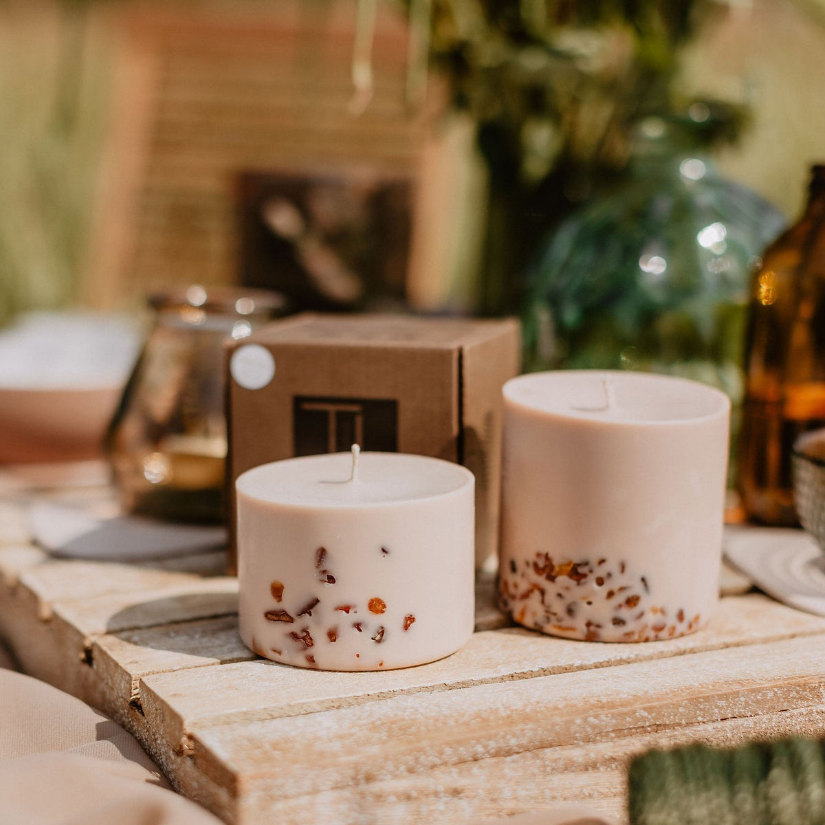 Hand-made Soy Wax Candle with Linden Flower & Honey Scent