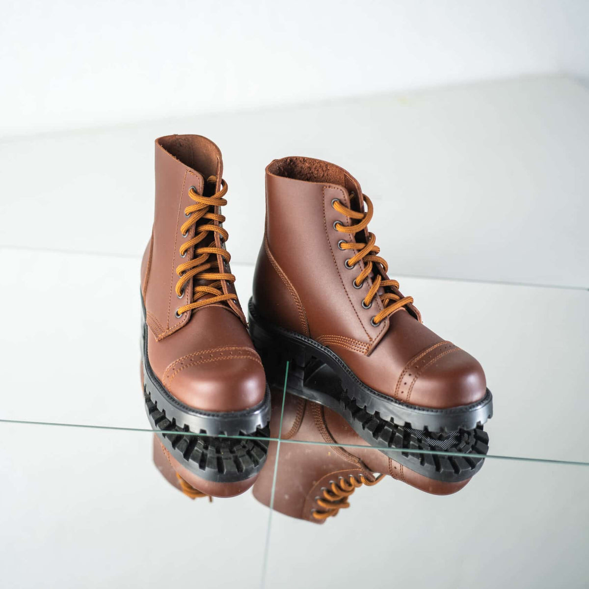 517 aka Aviator Boots - Brown